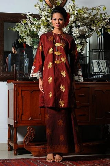 Inspirasi modis pembahasan baju kurung tentang  43 Baju Kurung Melayu Lama, Trend Terbaru