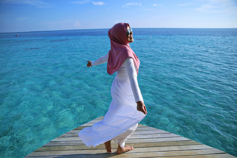 9 Tips Pakaian Muslimah Semasa Bercuti/Travel | MyBaju Blog