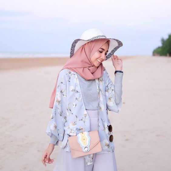 Ootd Baju Pantai Wanita Hijab